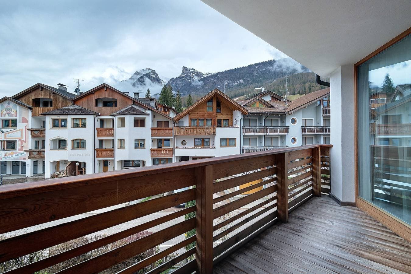 Foto 2 von 28: Ferienwohnung 'Ciasa Irene' in Pistennähe mit Bergblick, Terrasse & WLAN