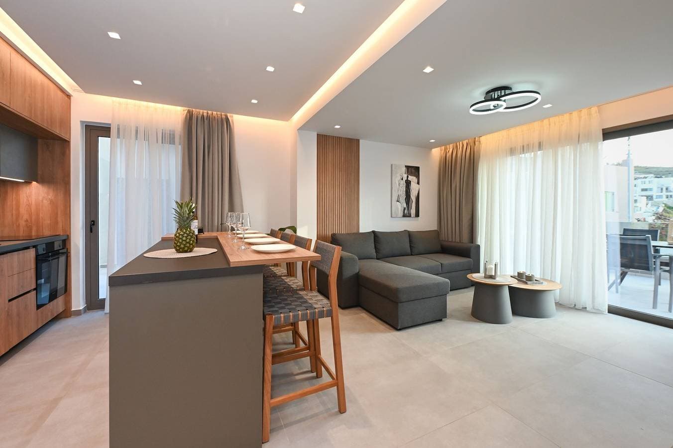 Foto 10 von 35: Ferienwohnung für 6 Personen mit Terrasse