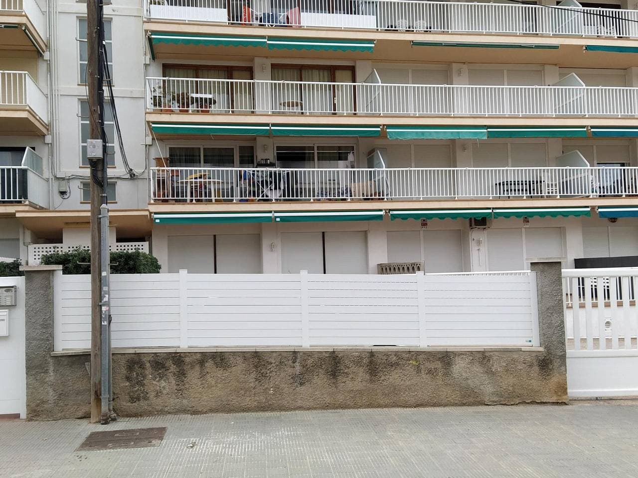 Foto 11 von 19: Erdgeschosswohnung nur 250m vom Strand entfernt, 2 Schlafzimmer, Terrasse, Parkplatz - Oliveres, Spanien