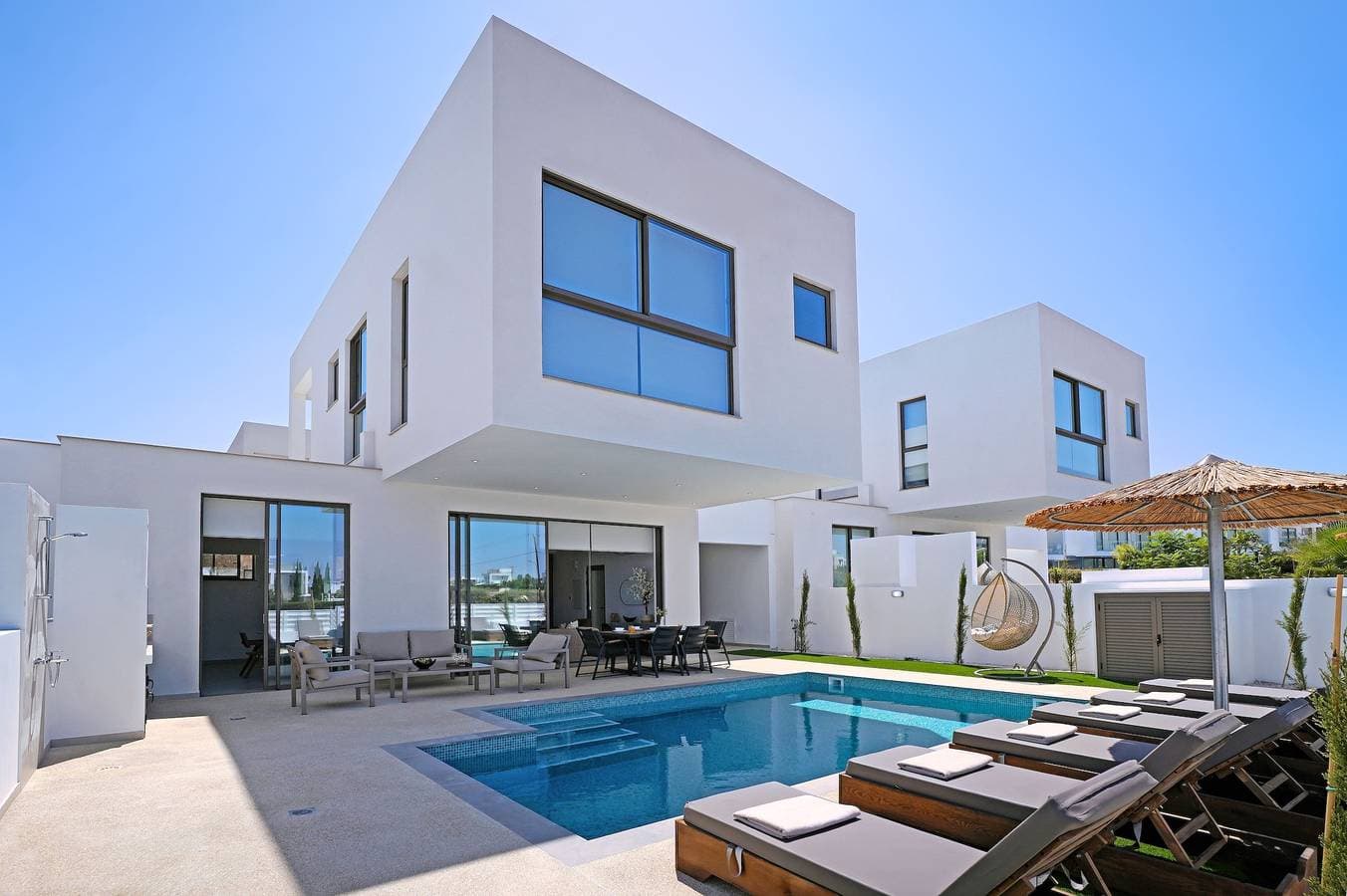 Villa 1