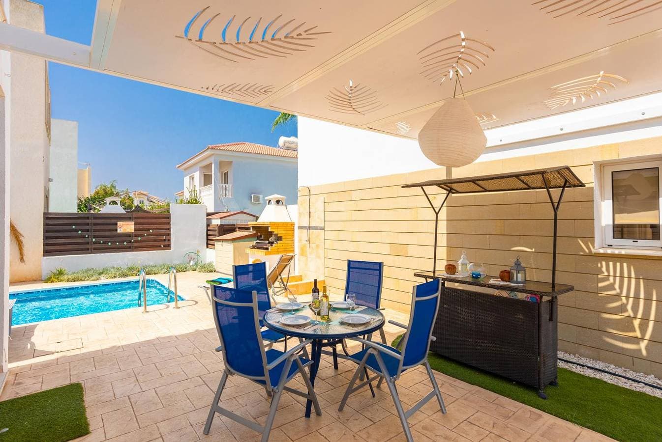Foto 13 von 16: Villa für 4 Personen mit Terrasse