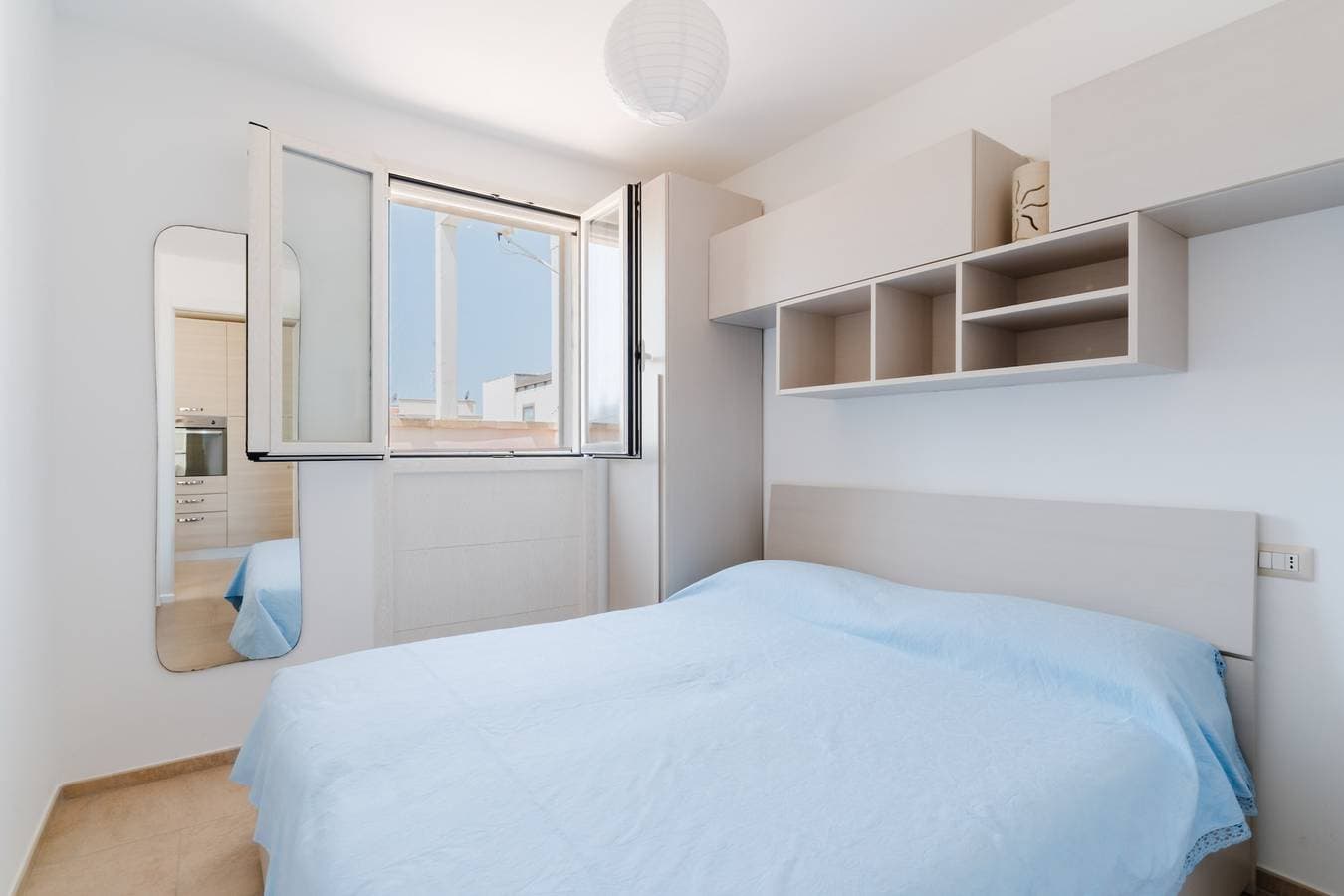 Foto 8 von 30: Ferienwohnung 'Bouganvillea' mit Meerblick, Gemeinschaftsterrasse und Klimaanlage