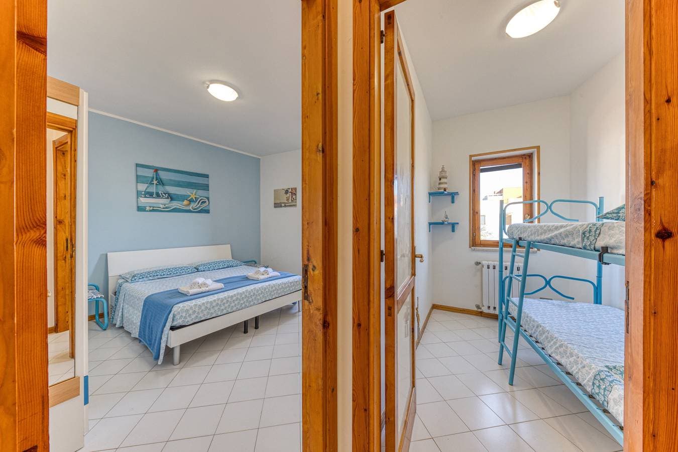 Foto 4 von 19: Ferienhaus 'Casa A Lido Marini' mit Balkon und Klimaanlage