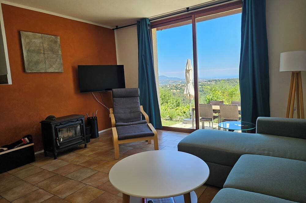 Appartement Vue Mer an der Côte d' Azur mit Gartenanteil für 2 - 3 Personen 1