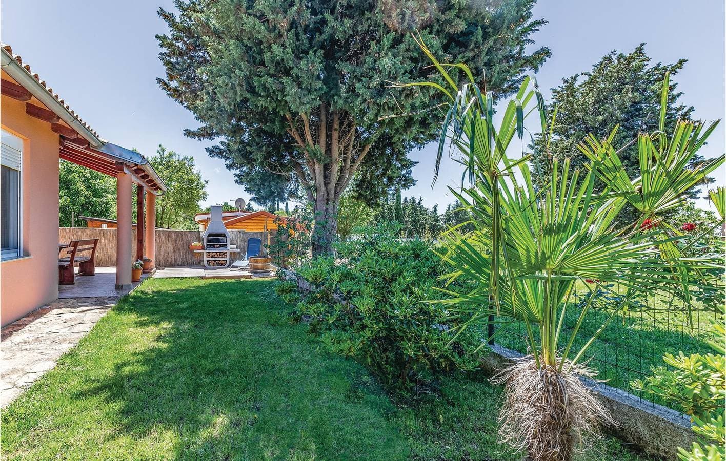 Foto 9 von 27: Urlaub am Meer: Gemütliche Ferienwohnung mit Pool und Terrasse, 2 km vom Strand von Fažana entfernt