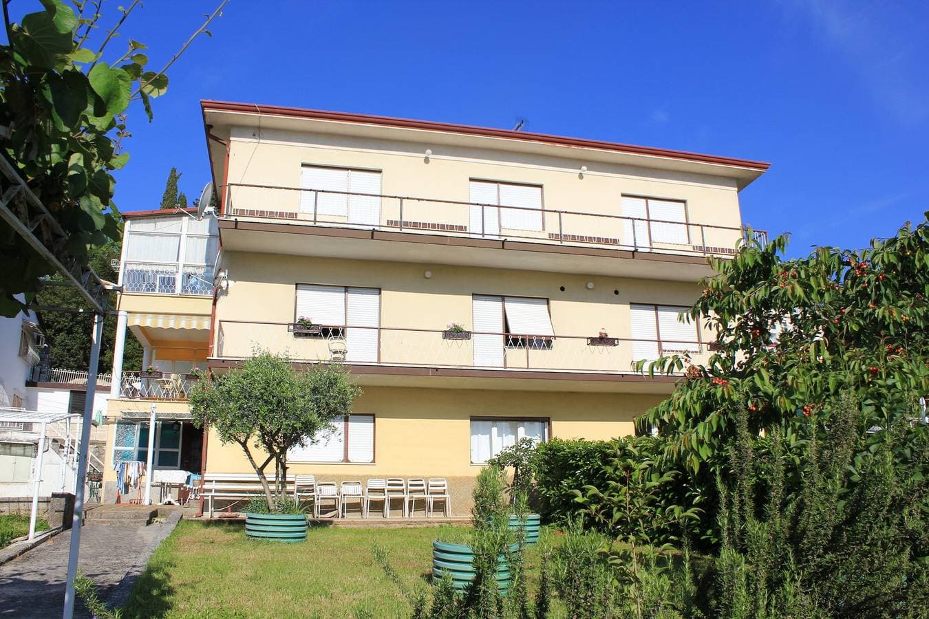 Foto 3 von 21: 2-Zimmer-Ferienwohnung mit Terrasse und Meerblick Lovran, Opatija A-7705-a