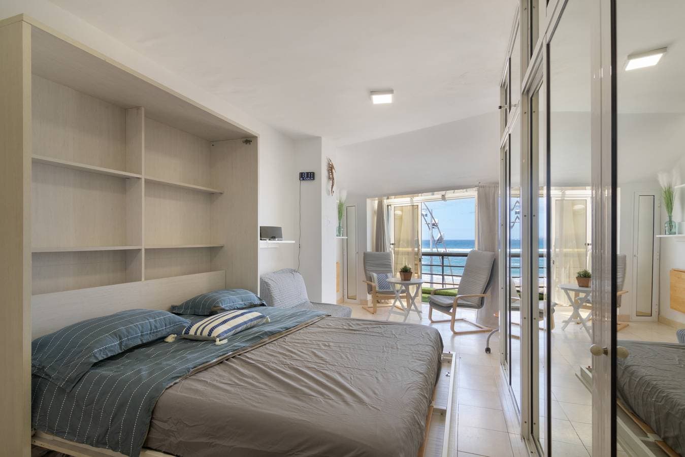 Foto 3 von 20: Ferienstudio 'Primera Linea' mit Meerblick, Balkon und Wi-Fi