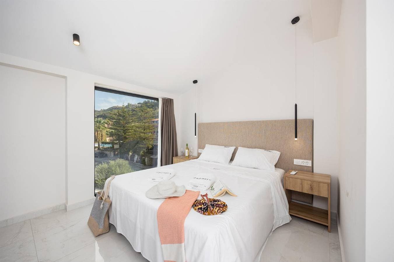 Foto 4 von 28: Villa für 8 Personen mit Terrasse