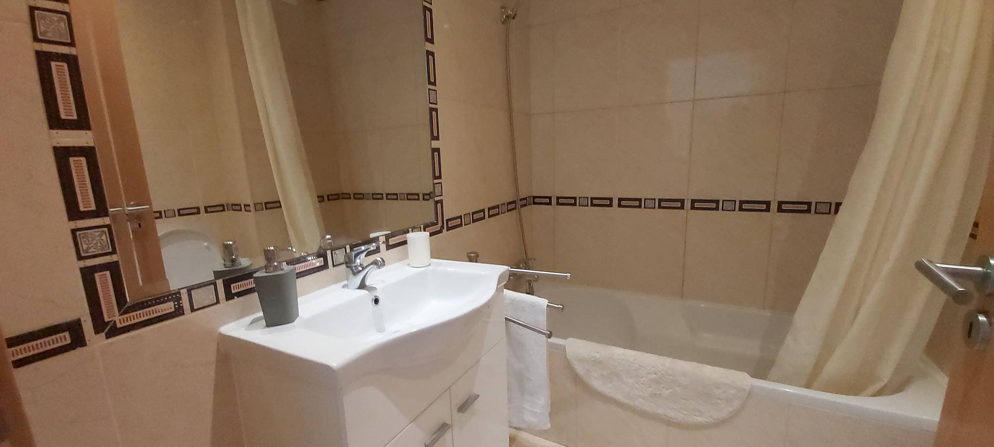 Foto 10 von 31: Ferienwohnung für 4 Personen mit Garten