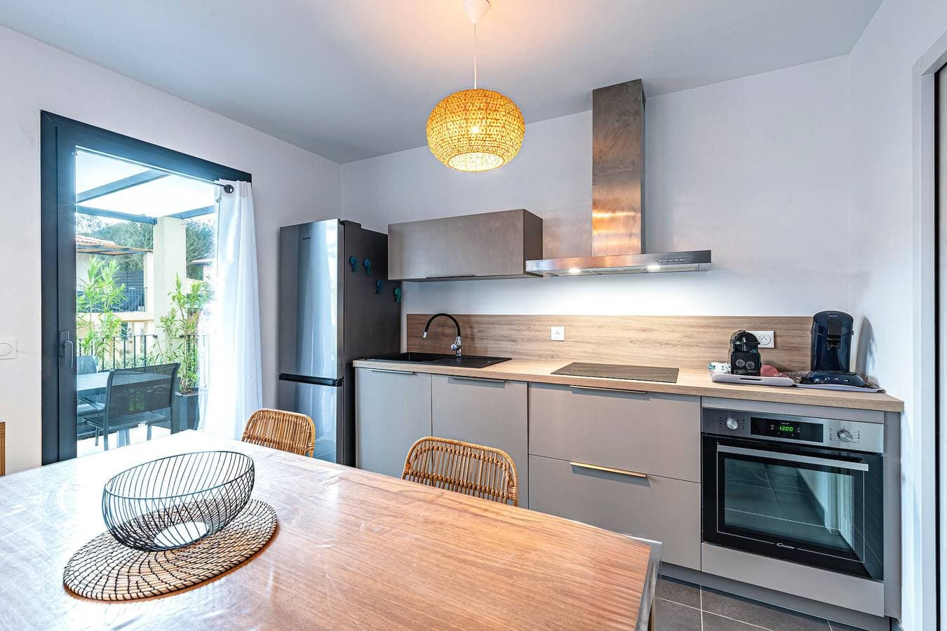 Foto 3 von 18: Ferienwohnung für 4 Personen mit Pool