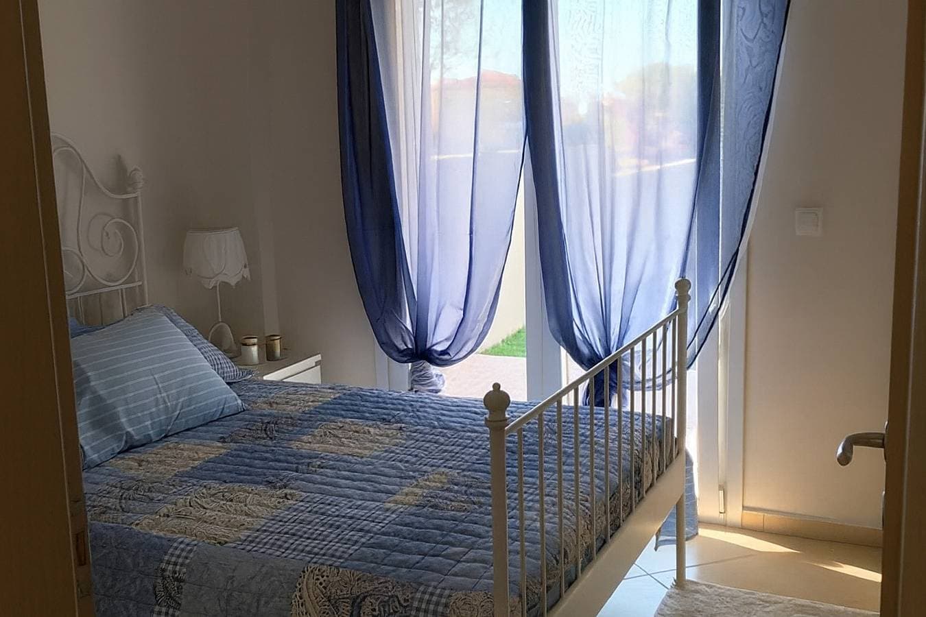 Foto 2 von 17: Ferienwohnung für 4 Personen mit Garten