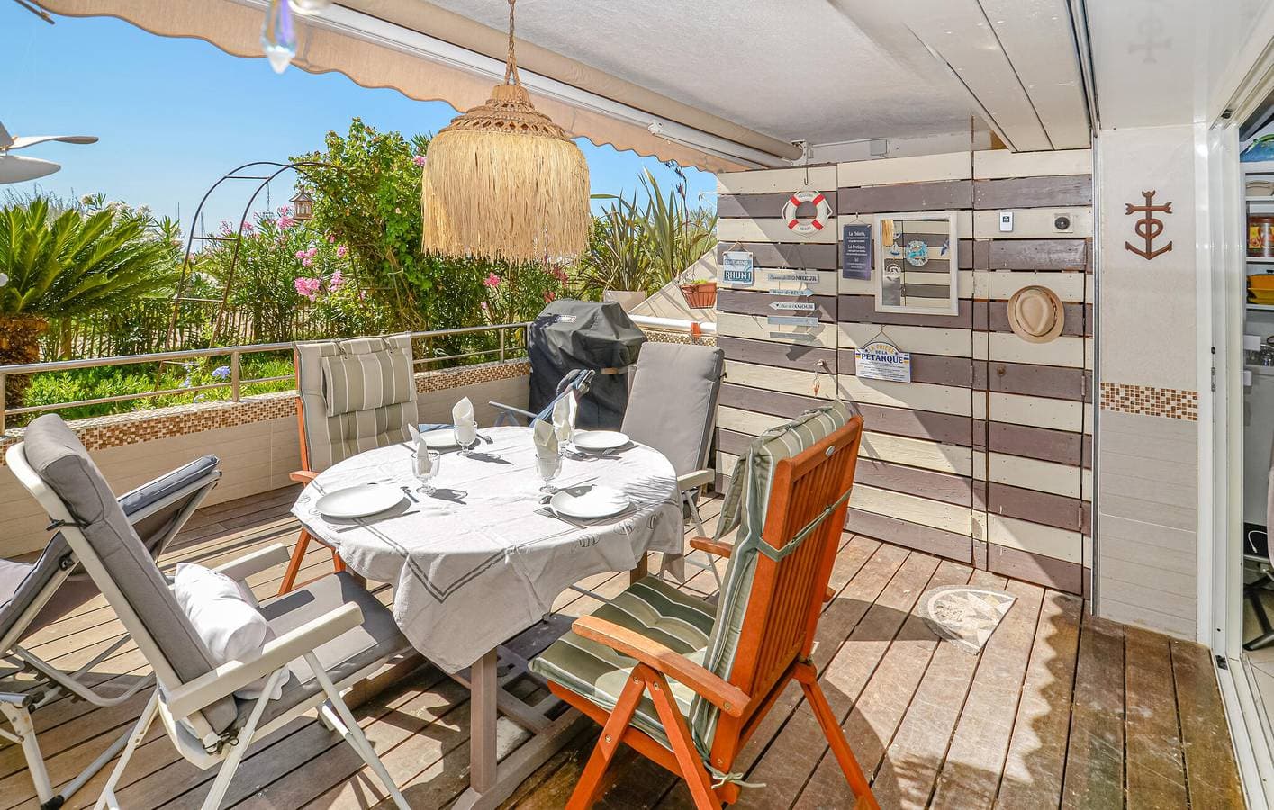 Foto 10 von 28: Apartment mit Meerblick, Wifi, AC, Parkplatz und Terrasse - 800m zum Strand