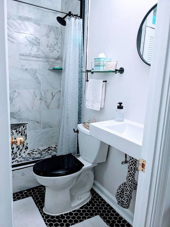 Foto 7 von 10: Dupont/Kalorama-Entire Unit w/Parking Pass, W/D, WiFi, Kitchen