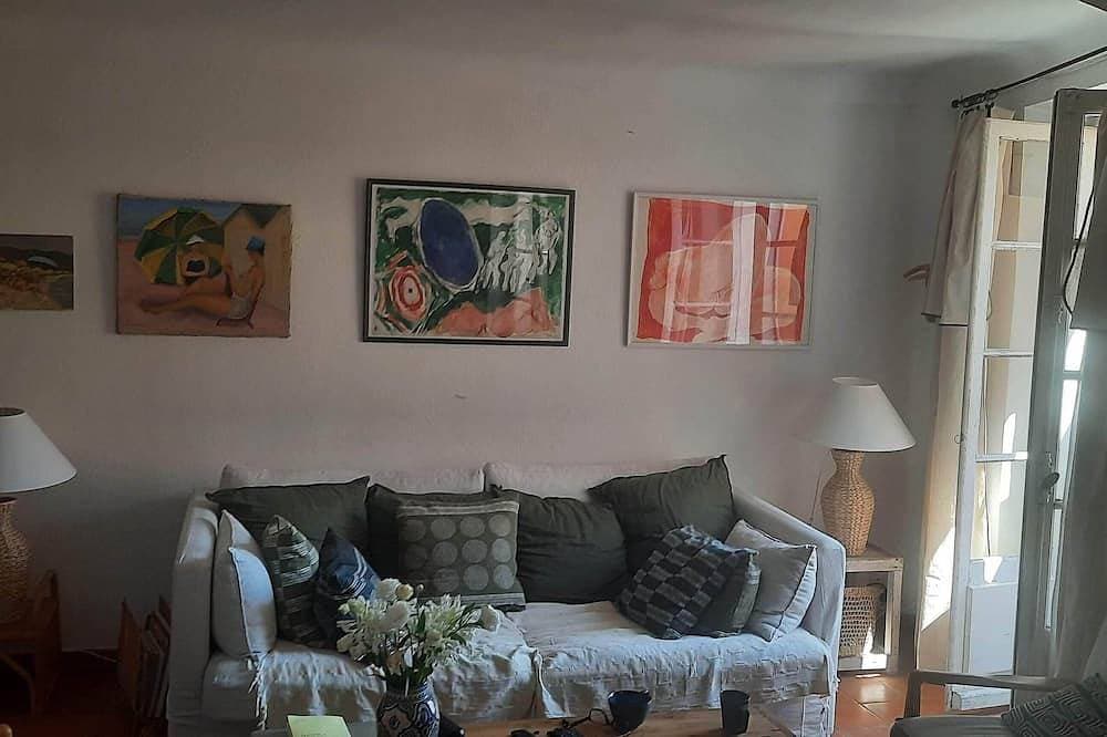 Foto 13 von 27: A delightful little village home