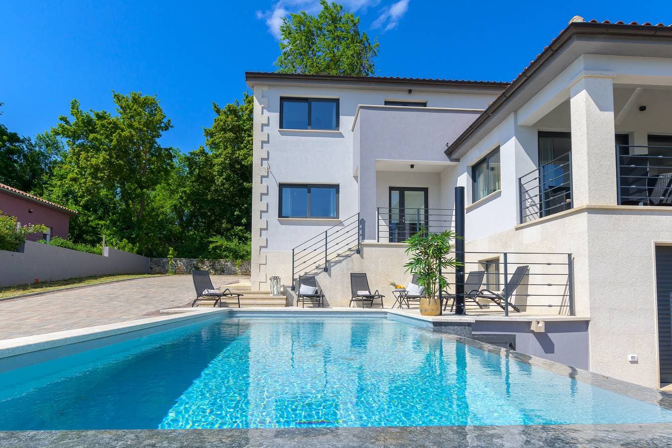 Foto 4 von 49: Villa VoriC