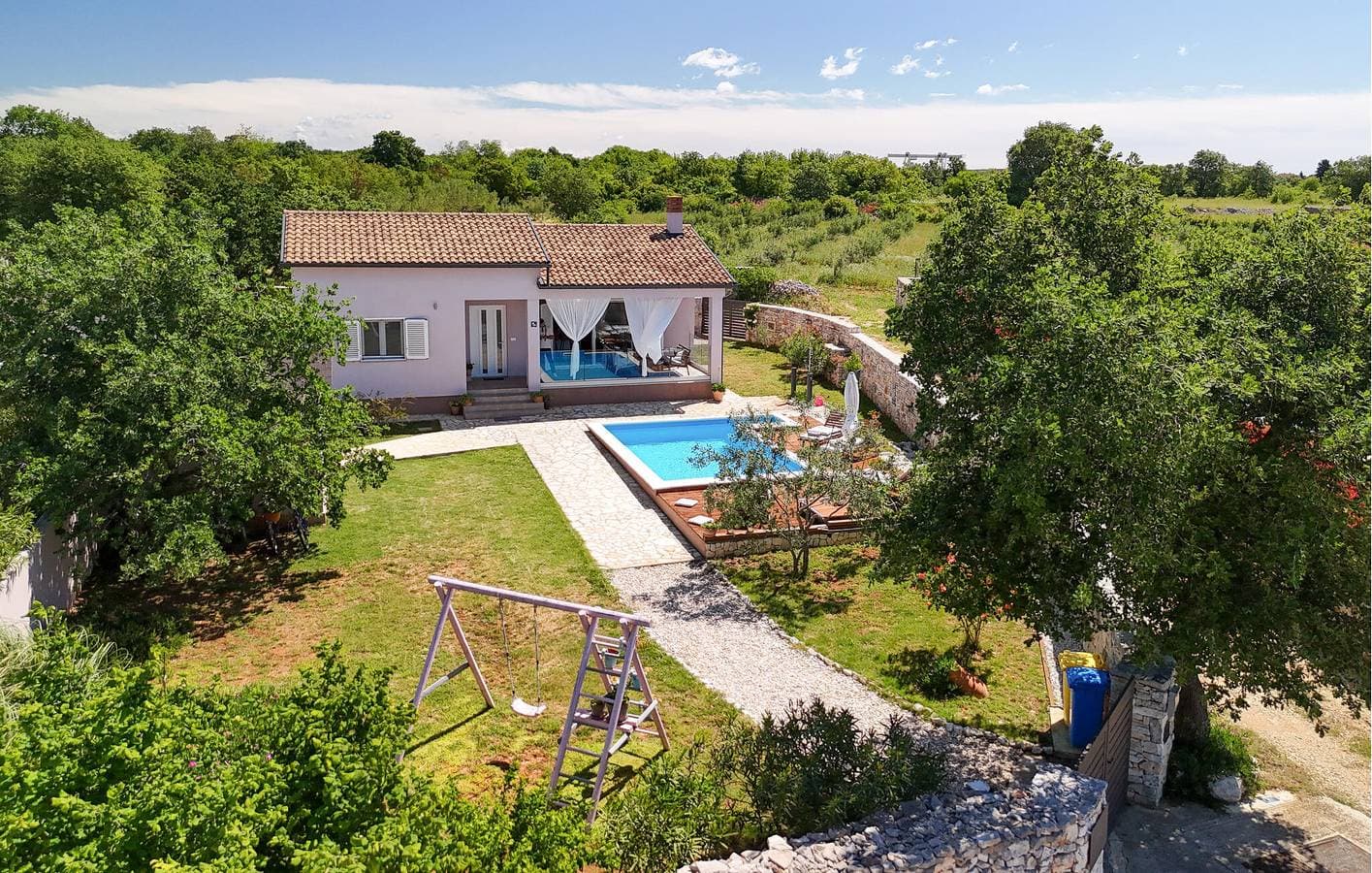Foto 3 von 39: Reizendes Apartment mit einem Schlafzimmer und Pool in der Nähe des Stadtzentrums von Vodnjan