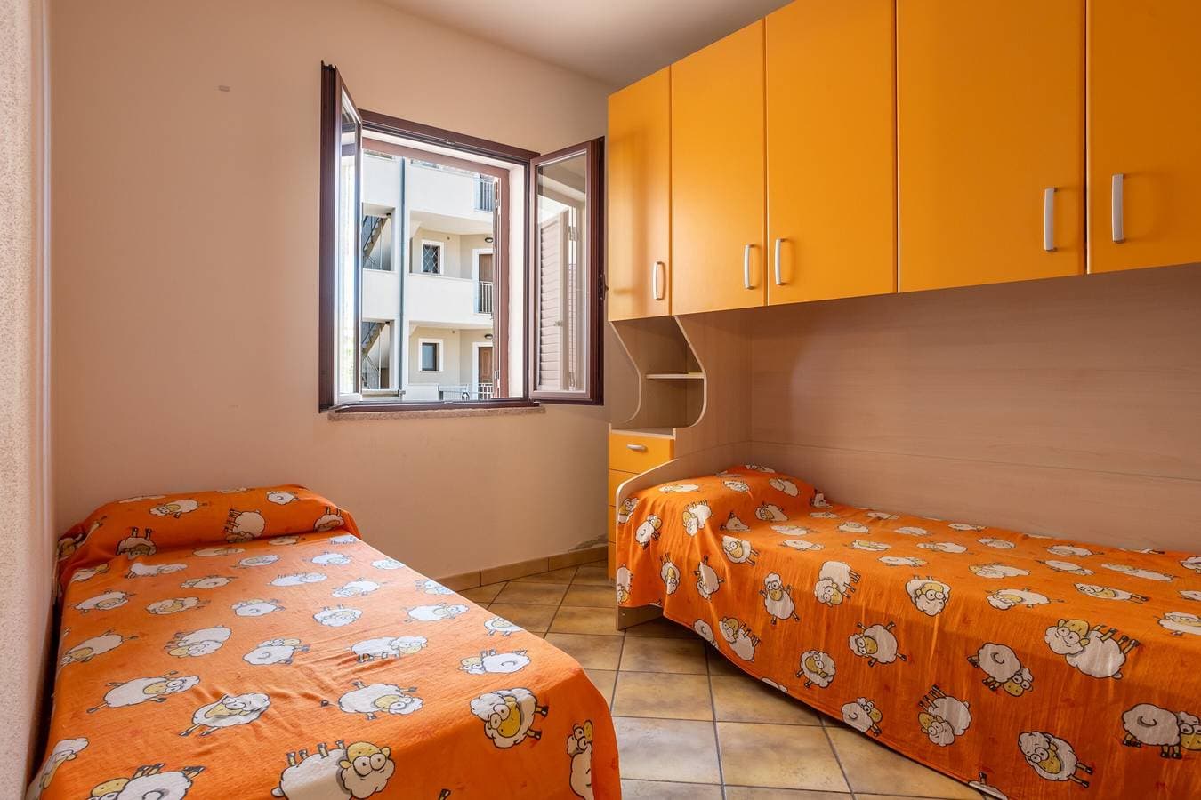 Foto 8 von 21: Ferienhaus 'Casa La Palma Vista Mare' mit Meerblick, WLAN und Klimaanlage