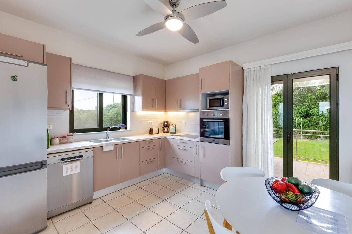 Foto 6 von 40: Villa für 10 Personen mit Garten
