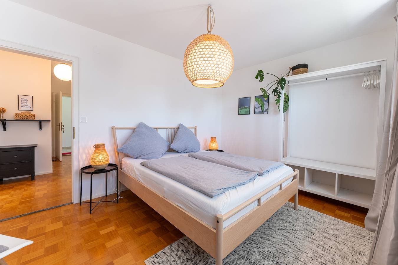 Foto 10 von 19: Ferienwohnung Aribo - Ferienwohnung 48qm mit Bergblick und Seeblick vom Balkon
