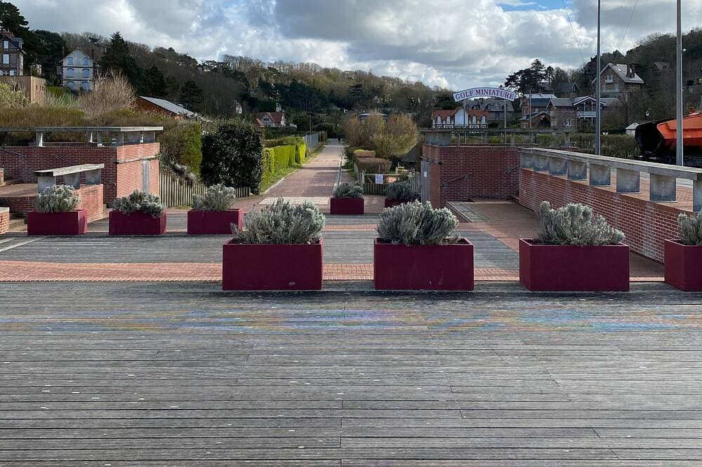 Foto 11 von 28: Normandie - Einstöckiges Haus mit Blick auf das Meer