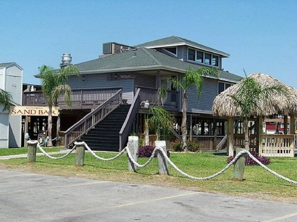 Foto 12 von 50: Schöner Strandbungalow mit Blick auf den Strand