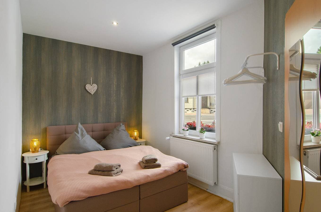 Foto 10 von 23: Apartment 'Zur-kleinen-Auszeit' mit privatem Garten und WLAN