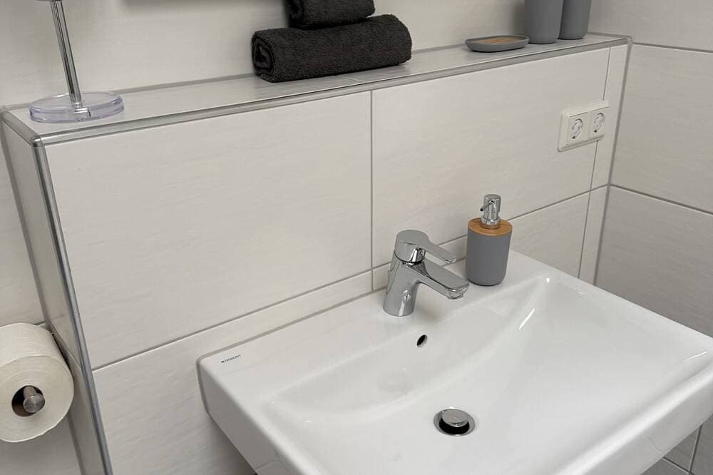 Foto 7 von 23: DesignSuite I Fahrstuhl I Balkon