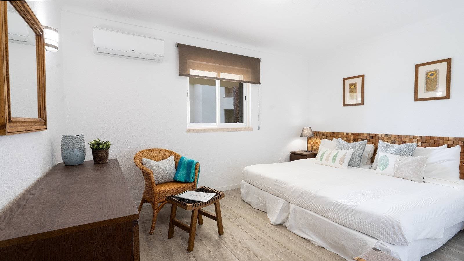 Foto 3 von 35: Barra Prime Apartamento Summer Rose - Vale do Lobo