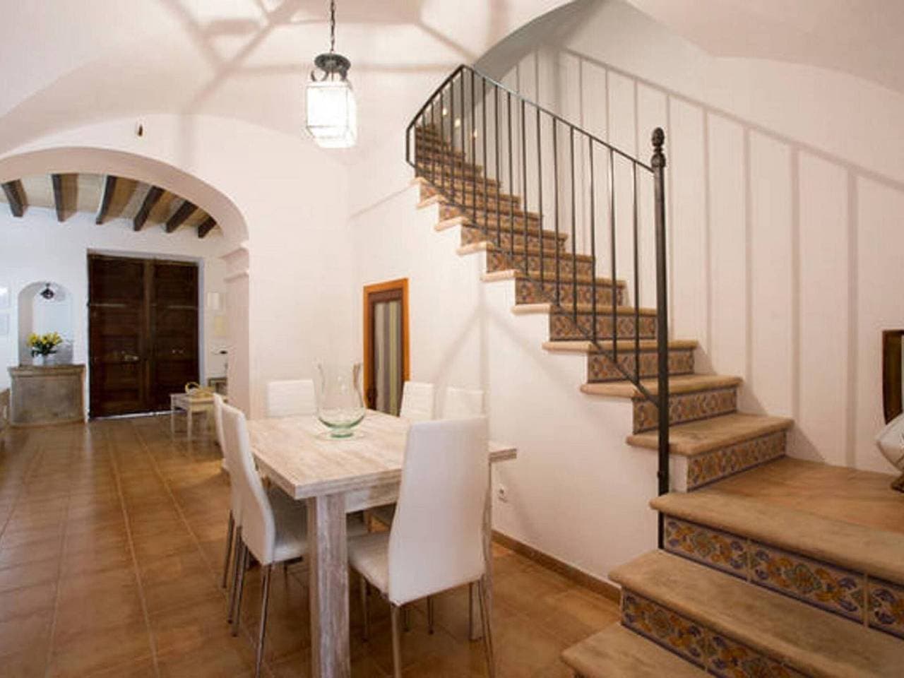 Majestätische Villa mit privatem Pool und Terrassen in Llucmajor 1