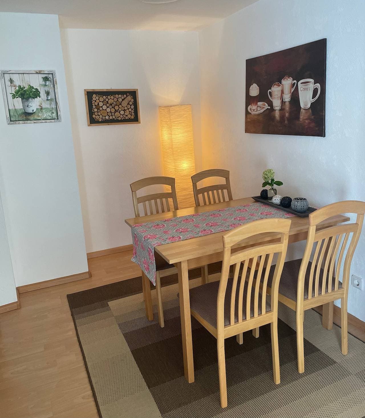 Foto 4 von 10: Ferienwohnung 'Anna Vollmer' mit gemeinsamer Terrasse und WLAN