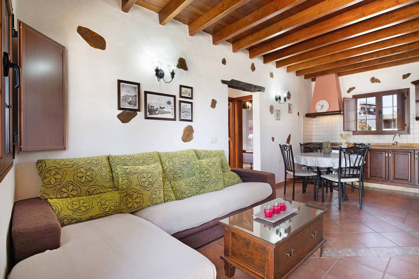 Foto 10 von 22: Ferienhaus „Casa Golondrina“ mit Meerblick, privatem Pool und WLAN