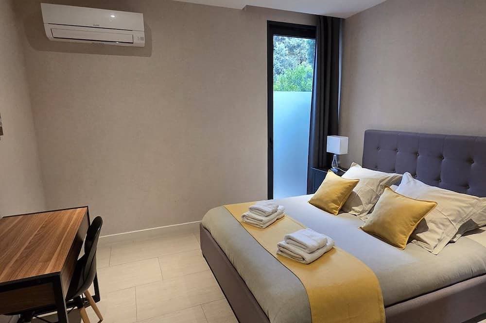 Foto 7 von 30: Apartment-Suite-Premium business-Veranda-Eigenes Badezimmer