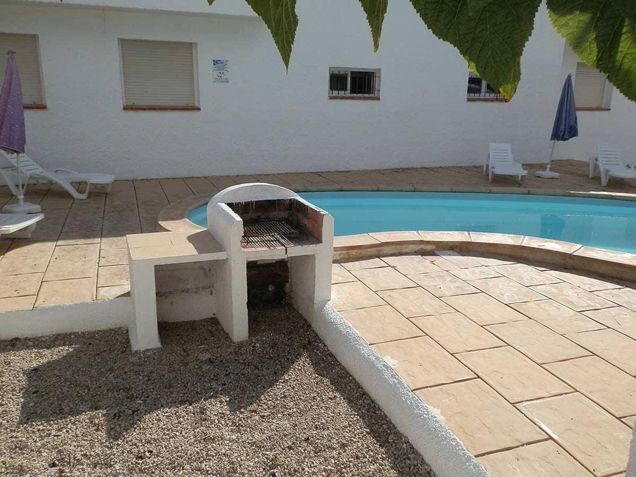 Foto 5 von 36: Maison près de la plage avec piscine, wifi gratuit, climatisation, animaux acceptés, plage pour chiens