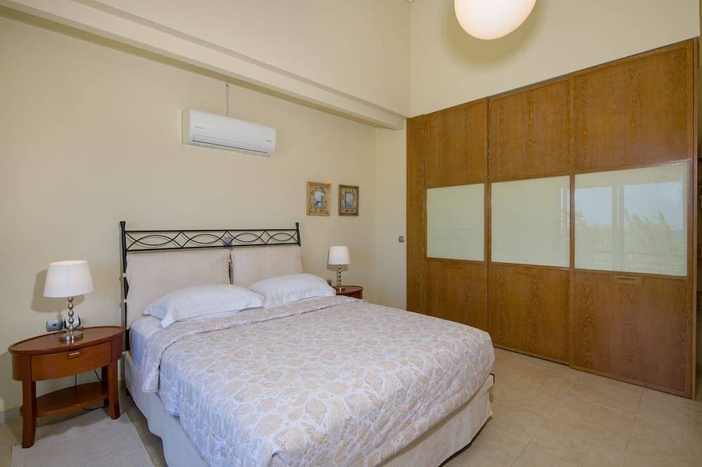Foto 3 von 30: Villa '' Gea '' - Maleme in der Nähe des Strandes