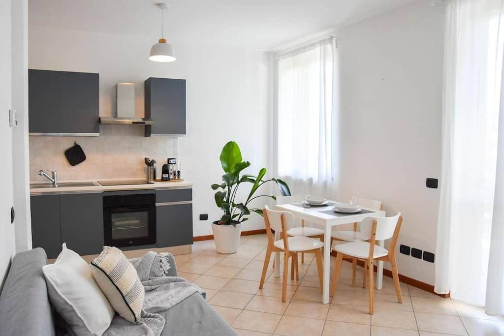 Ca' Gialla 4 - Lago di Lugano, Dog friendly, balcone e parcheggio - 1