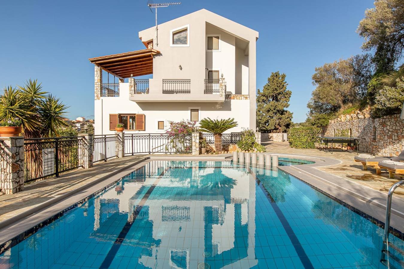 Foto 2 von 47: Villa für 8 Personen mit Kinderpool