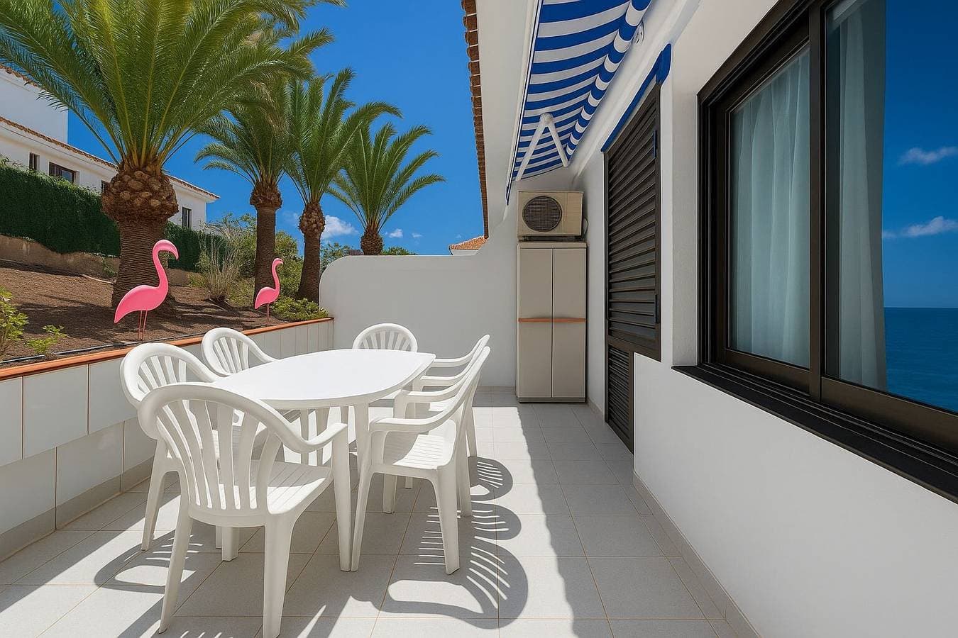 Foto 6 von 35: Ferienwohnung 'Apto Jardin Del Sol Beach' mit Gemeinschaftspool, Wi-Fi und Klimaanlage