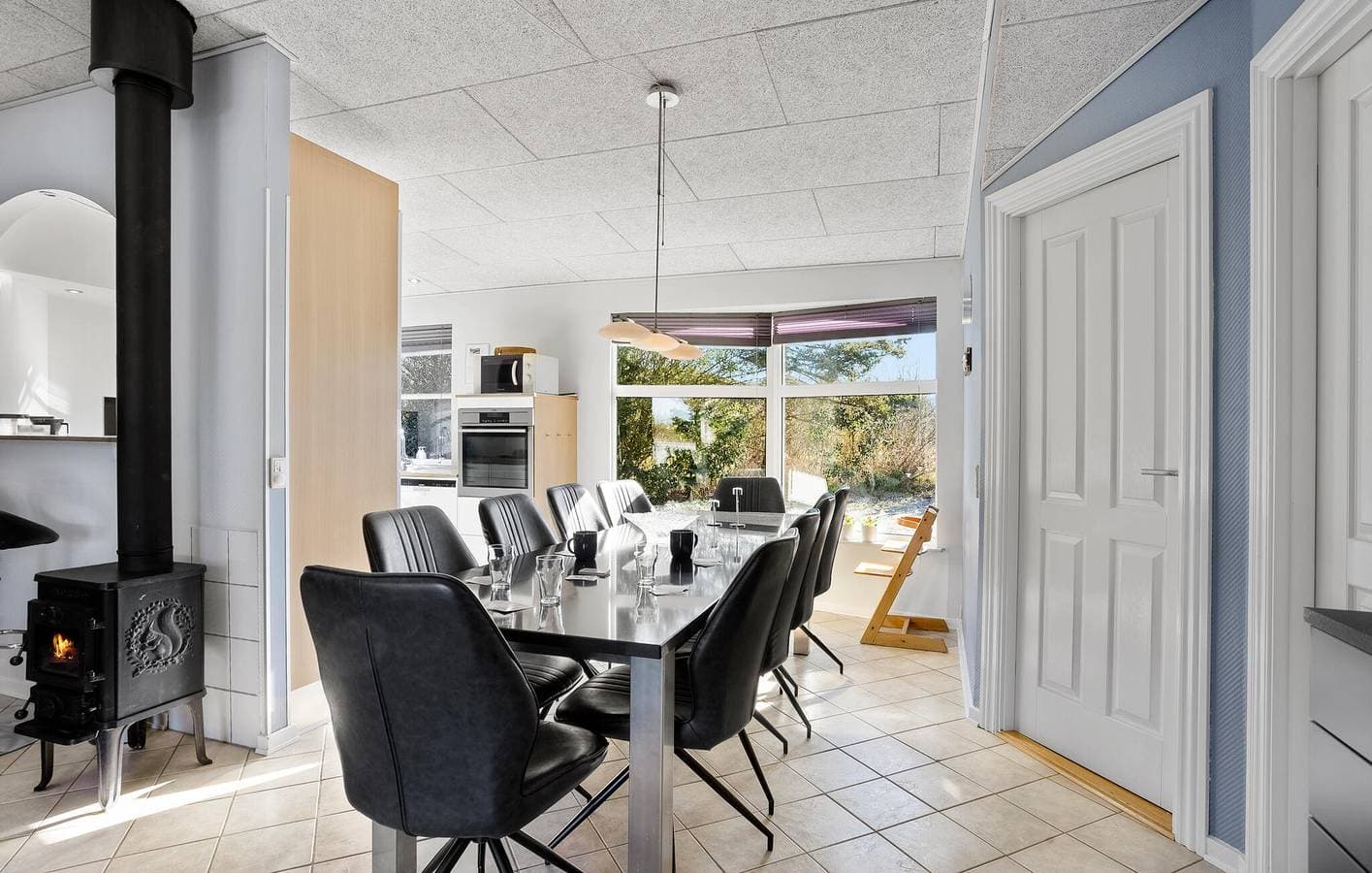 Foto 7 von 31: Ferienhaus für 10 Personen mit Whirlpool