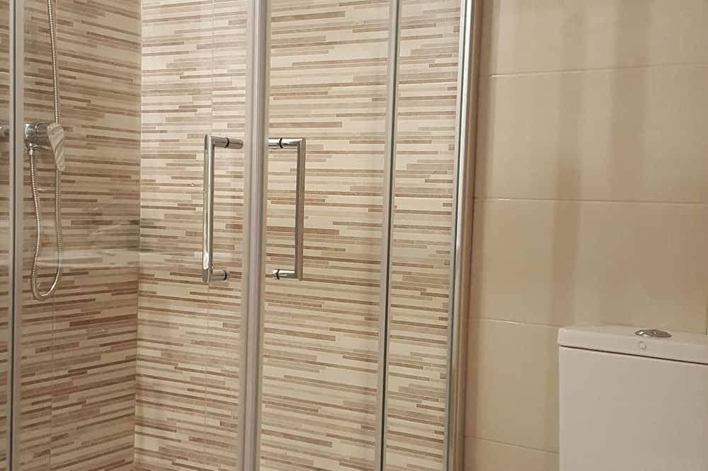 Foto 10 von 25: Schöne neue Luxus Wohnung mit 2 Schlafzimmern und 2 Bädern