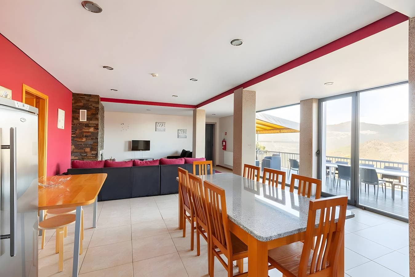 Foto 3 von 42: Ferienhaus 'Casa De Balinhas - Gerês' mit Bergblick, WLAN und Klimaanlage