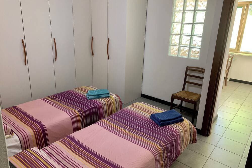 Foto 4 von 28: A nest in a lovely place, with a swimming pool