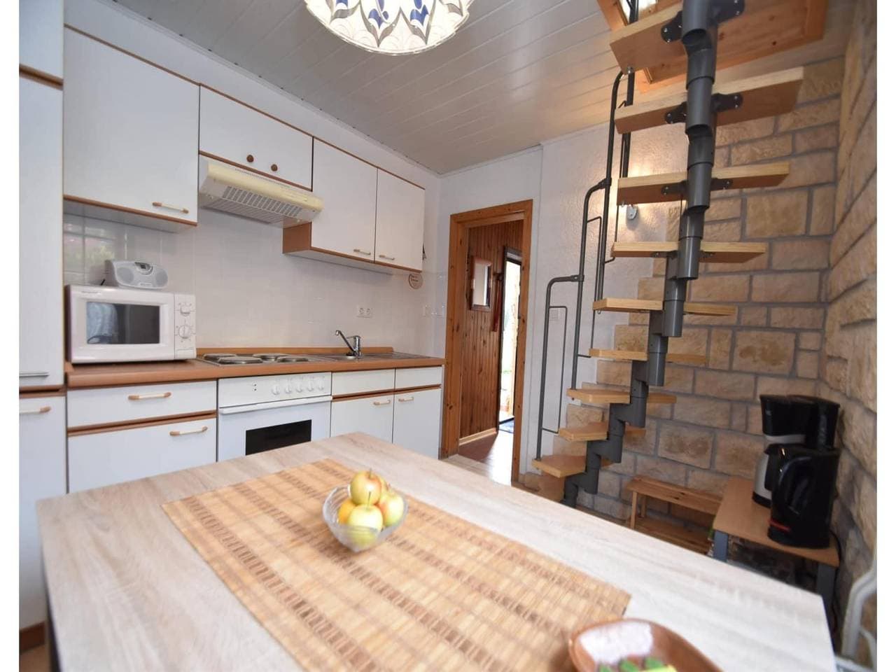 Foto 6 von 26: Gemütliches Ferienhaus mit Pool in Blankenburg