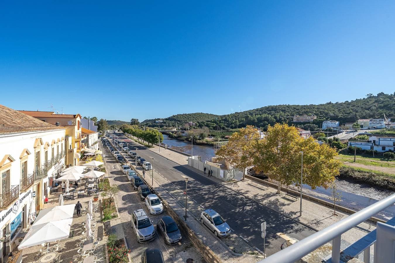 Foto 2 von 27: Apartment 'Karolvaz V' mit Seeblick, WLAN und Klimaanlage