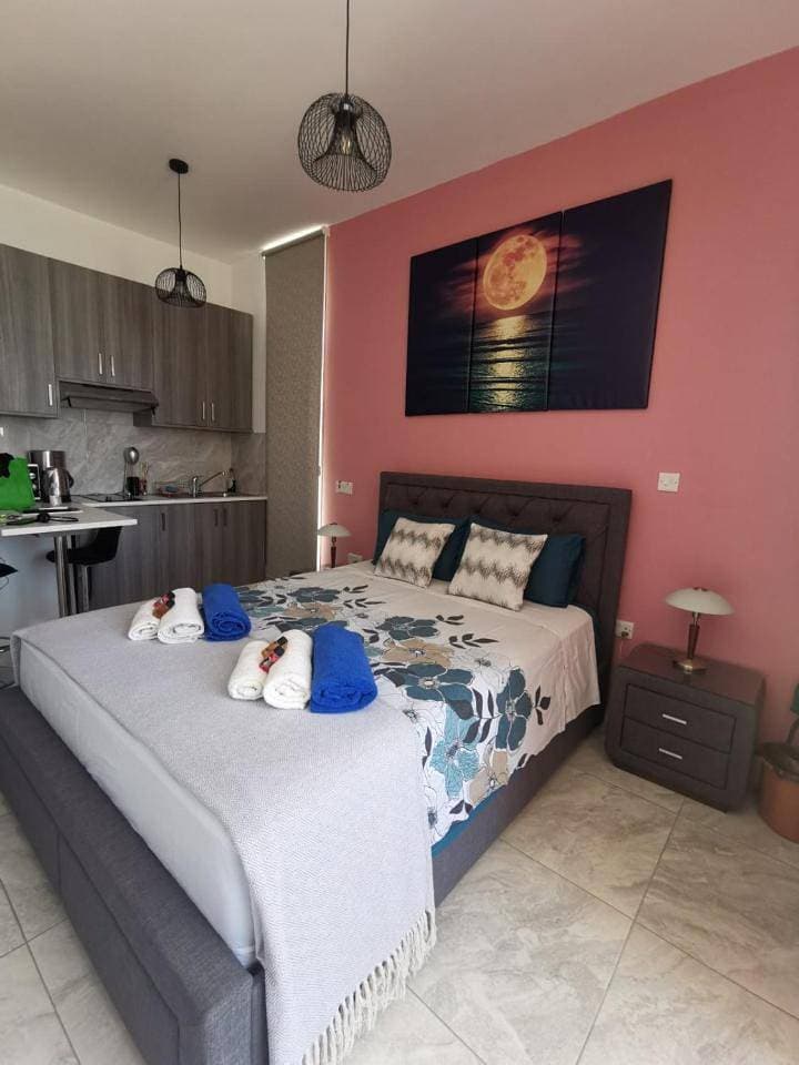 Foto 10 von 13: Studio Apartment with Sea View