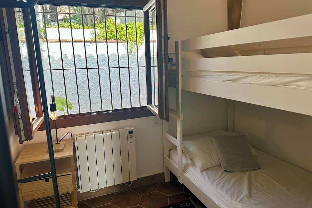 Foto 4 von 30: Cosy house with beautiful views to the forest. Pool, Pet-Friendly!