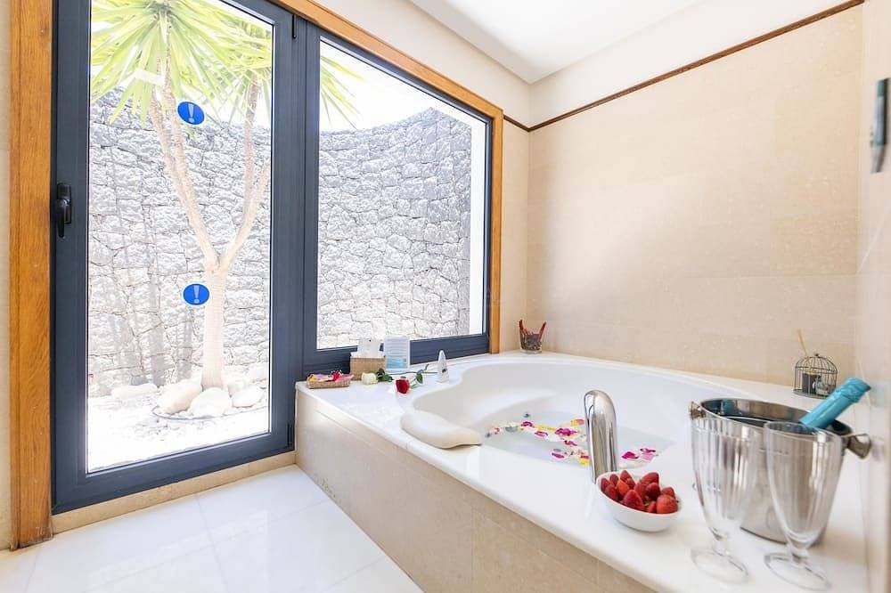 Foto 10 von 29: Traumhafte Villa mit privatem Pool nahe dem Meer