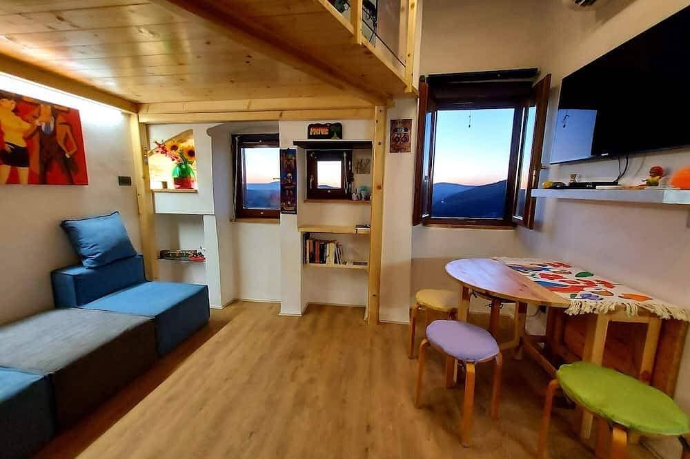 Fantastic Studio Apartment With Breathtaking Views 1