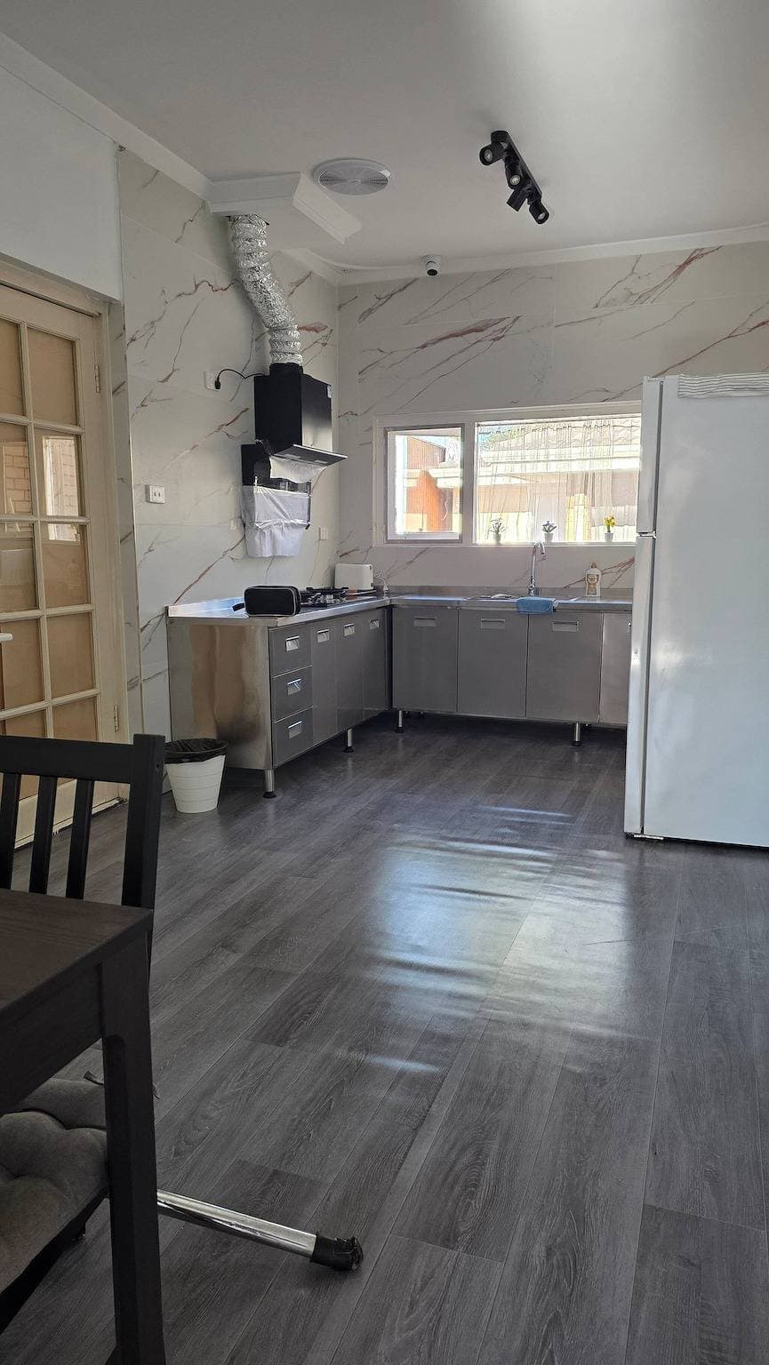 Foto 6 von 11: Gemütliches Zimmer in Flughafennähe