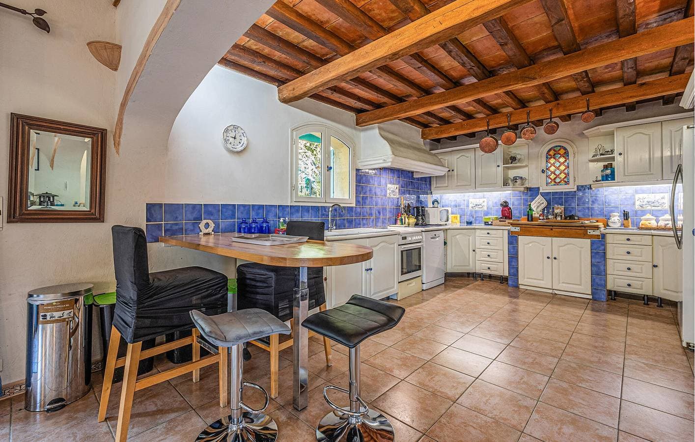 Foto 6 von 15: Geräumige Wohnung mit Pool und Parkplatz in der Nähe von Cabris