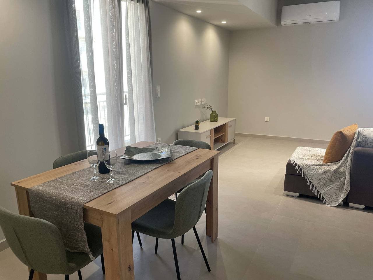 Foto 6 von 24: Ferienwohnung für 5 Personen mit Garten